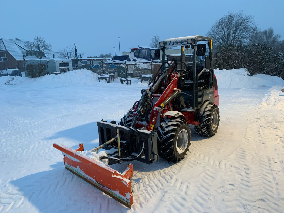 Winterdienst und Landschaftspflege